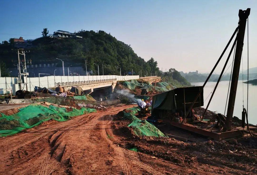 达州主城区首座分离式立交桥建成这样了快看