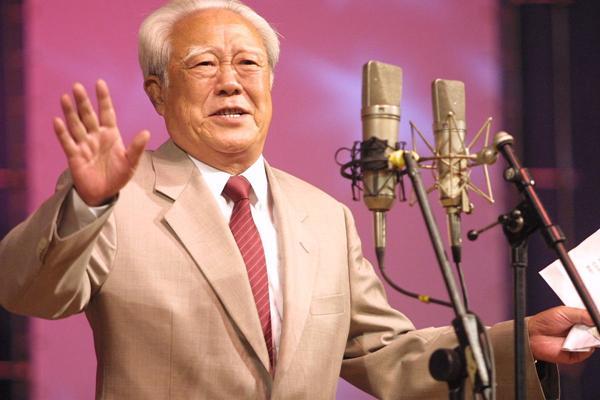 周德山的名号在老观众当中可谓人尽皆知,蛤蟆爷自带喜感的形象,被冠以