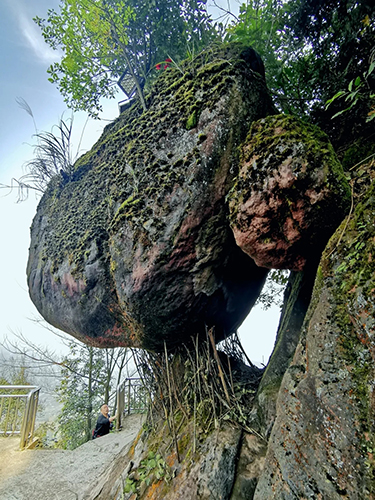 合江石顶山风景区图片