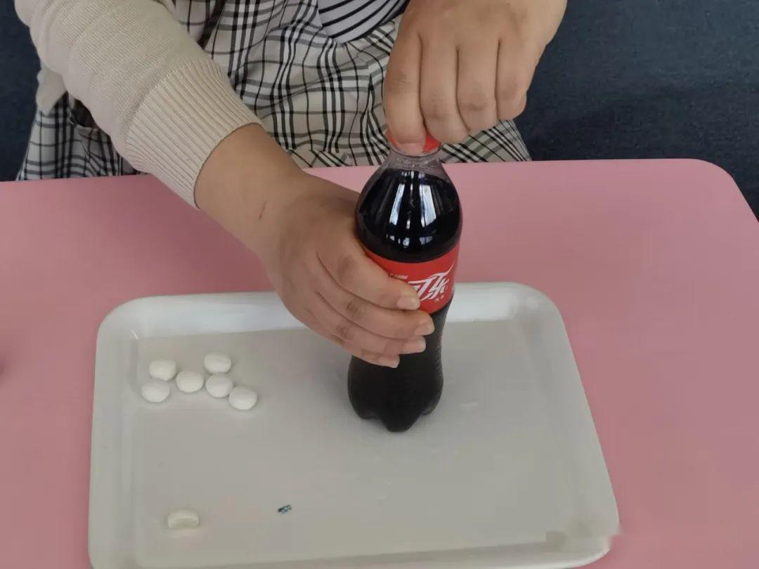 【科学小实验9】亲子趣味课堂-可乐喷泉