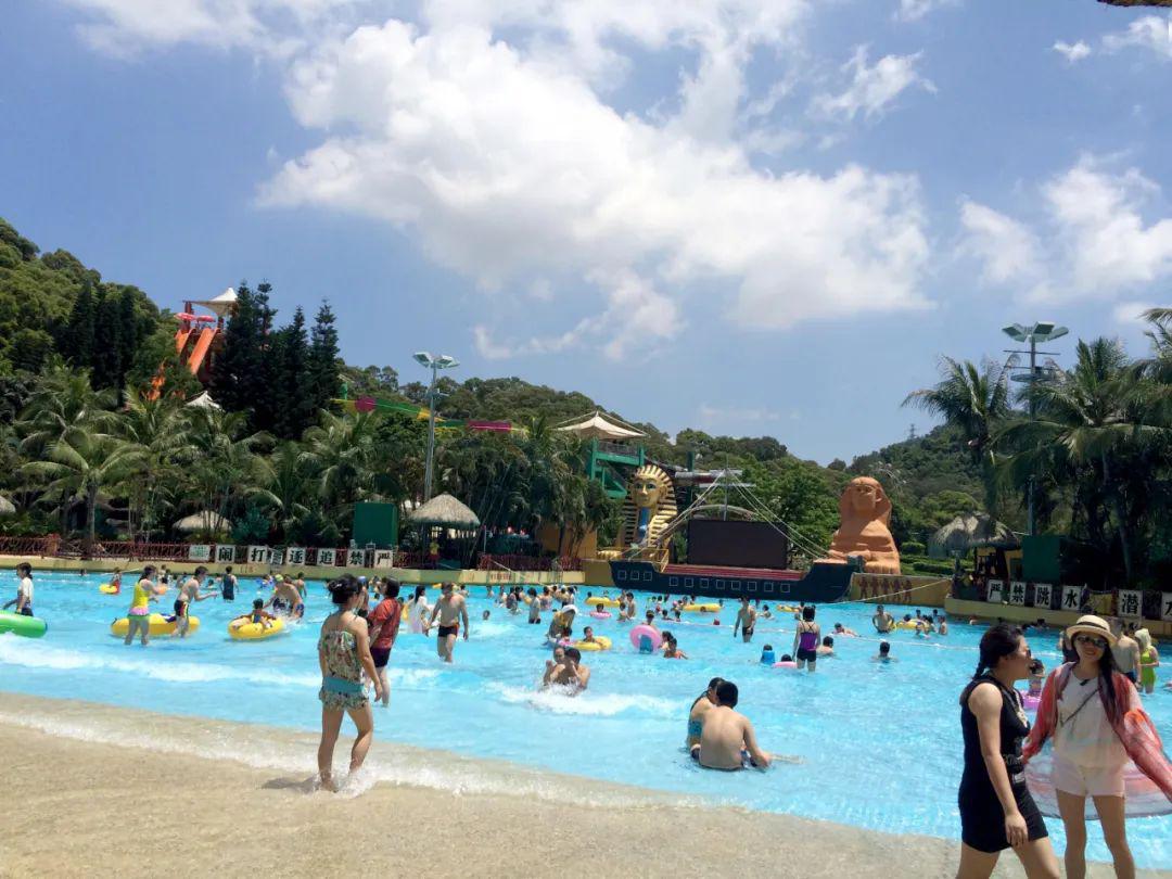 珠海梦幻水城福利大放送,99元抢2大2小套票!