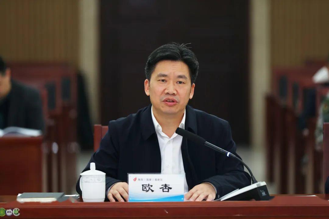 高新动态i耿保民调研高新区重点项目建设和武装工作