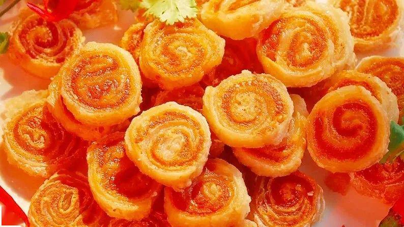 被切成"棋子"大小的野鸡卷制作野鸡卷那么,没有丝毫鸡肉的它,为何被