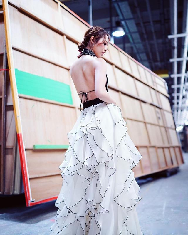 昔日港姐冯盈盈