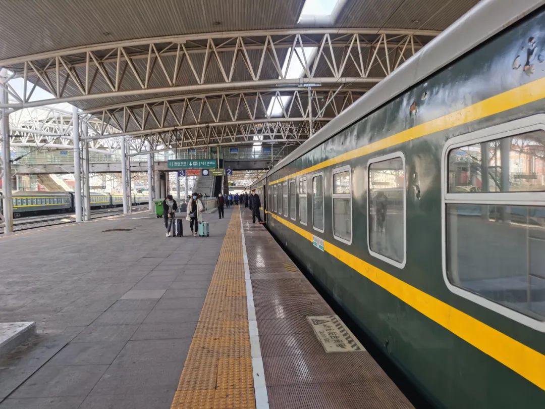 自5月1日起,以下开往林区方向的各次列车变更为隔日运行!