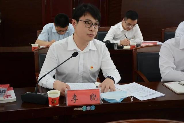 省委统战部召开部机关青年干部座谈会_工作
