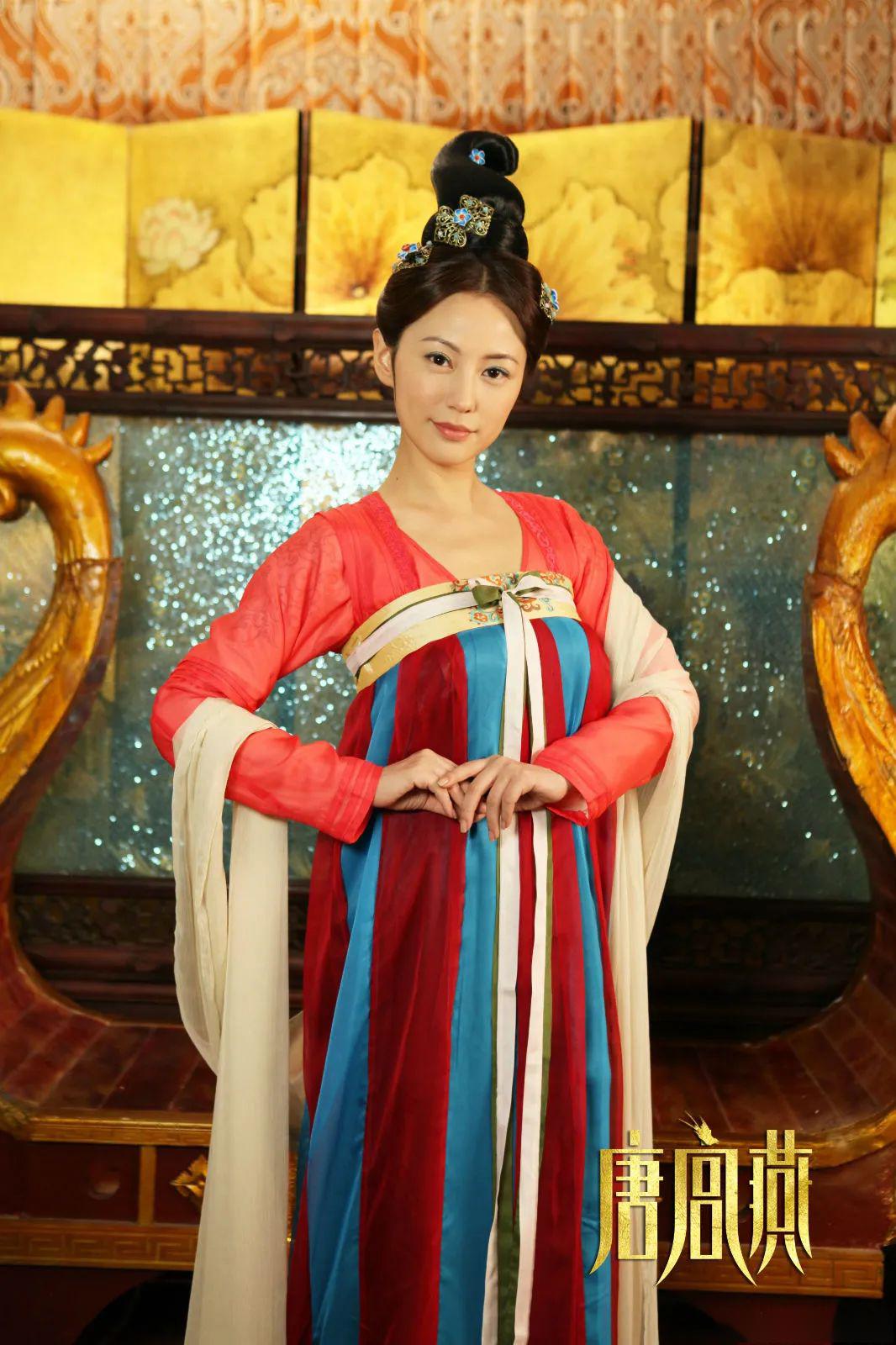 被嘲万年不红,她竟败在太正经?_刘心悠