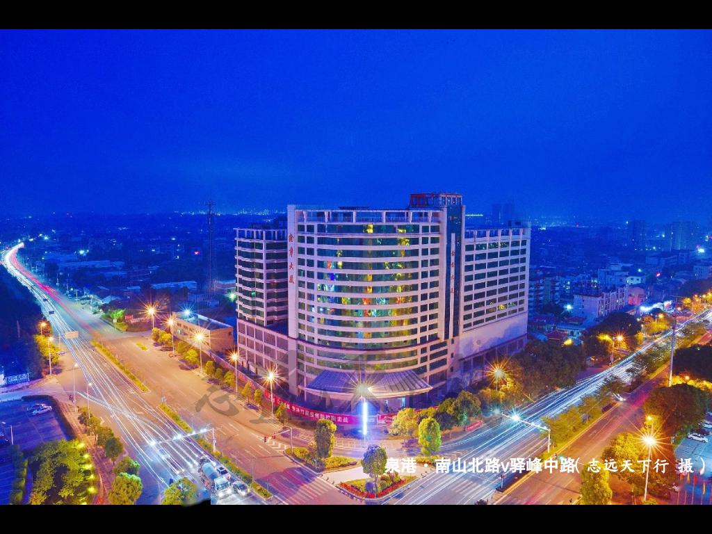 颜值爆表夜泉港越夜越美丽