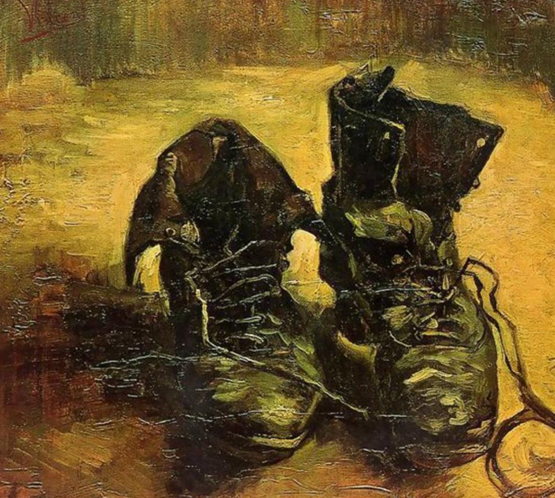梵高的绘画作品中有着大量对底层劳动人民的描绘,尤其通过那双《农鞋