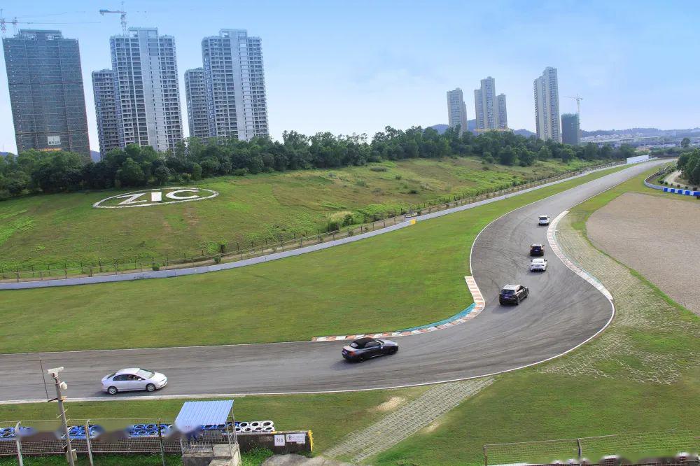 精彩首秀high翻了|zic赛道体验之旅