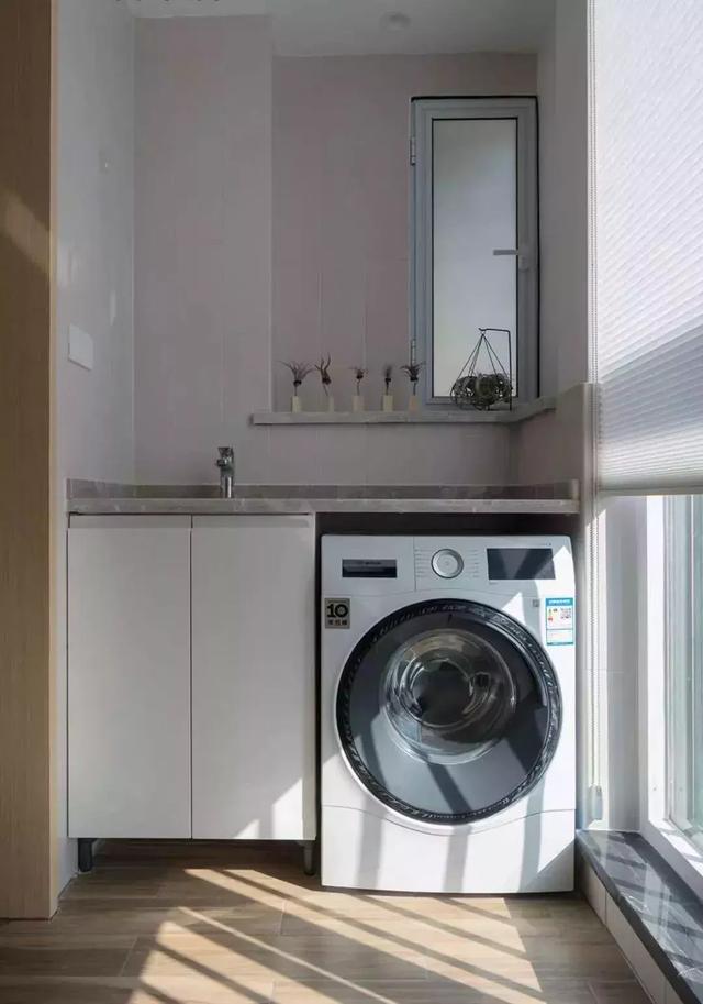 洗衣机柜插座位置图片