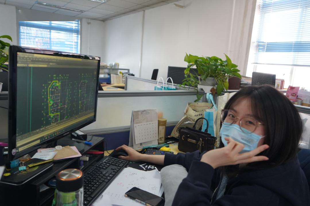 你认真工作的样子很美丨劳动节快乐