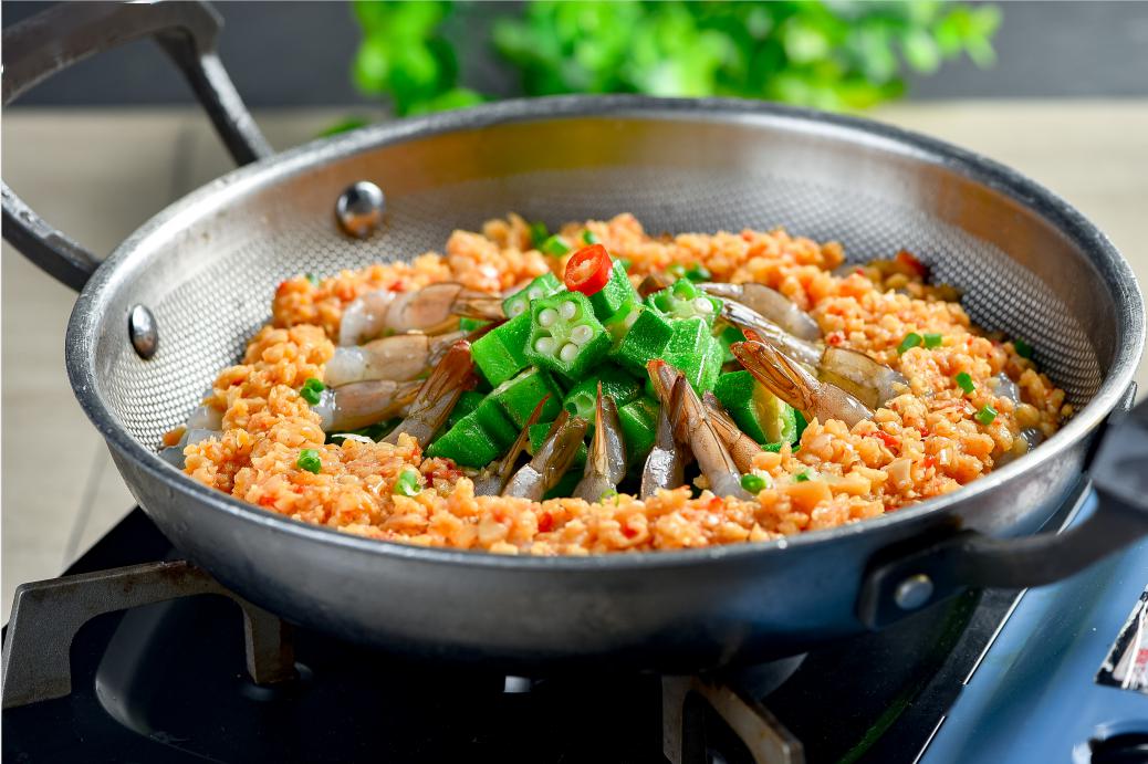 三国惹火烤肉 一家烤肉店就包含了"韩式,日式,中式"三种烤肉,浓浓的