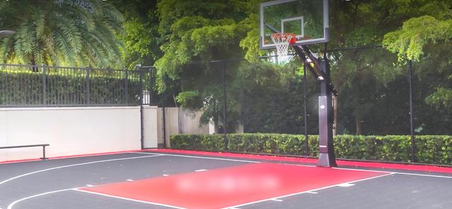 原创3250万美金!韦德豪宅太奢华,1300平米带篮球场,出门就是大海