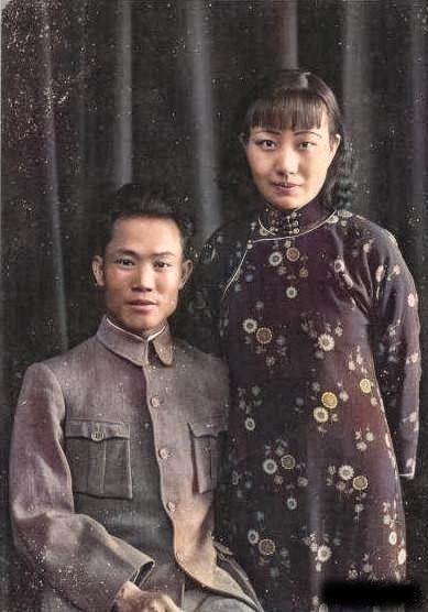 【孙立人与张晶英】张晶英是湖南长沙人,比孙立人小了13岁,在南京汇文