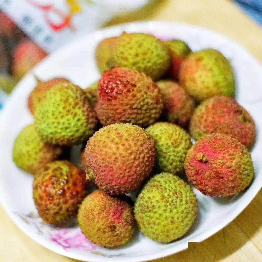 水果团海南火山妃子笑荔枝皮薄肉厚清甜多汁颗粒饱满