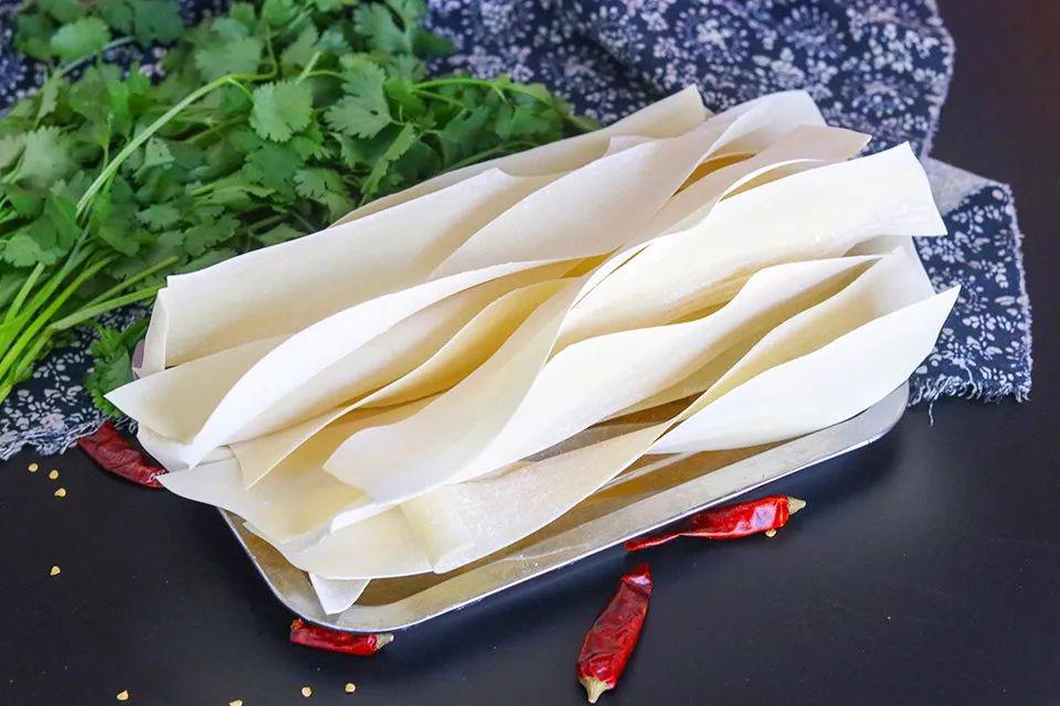 包锅底56元抢西昌黄牛肉火锅203元套餐享4荤4素正宗九襄黄牛肉