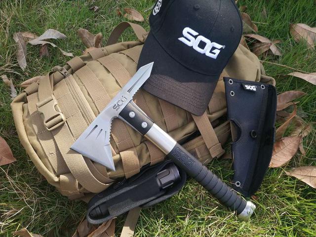 可靠的工具多能的伙伴sog索格f18n巫毒鹰户外斧体验