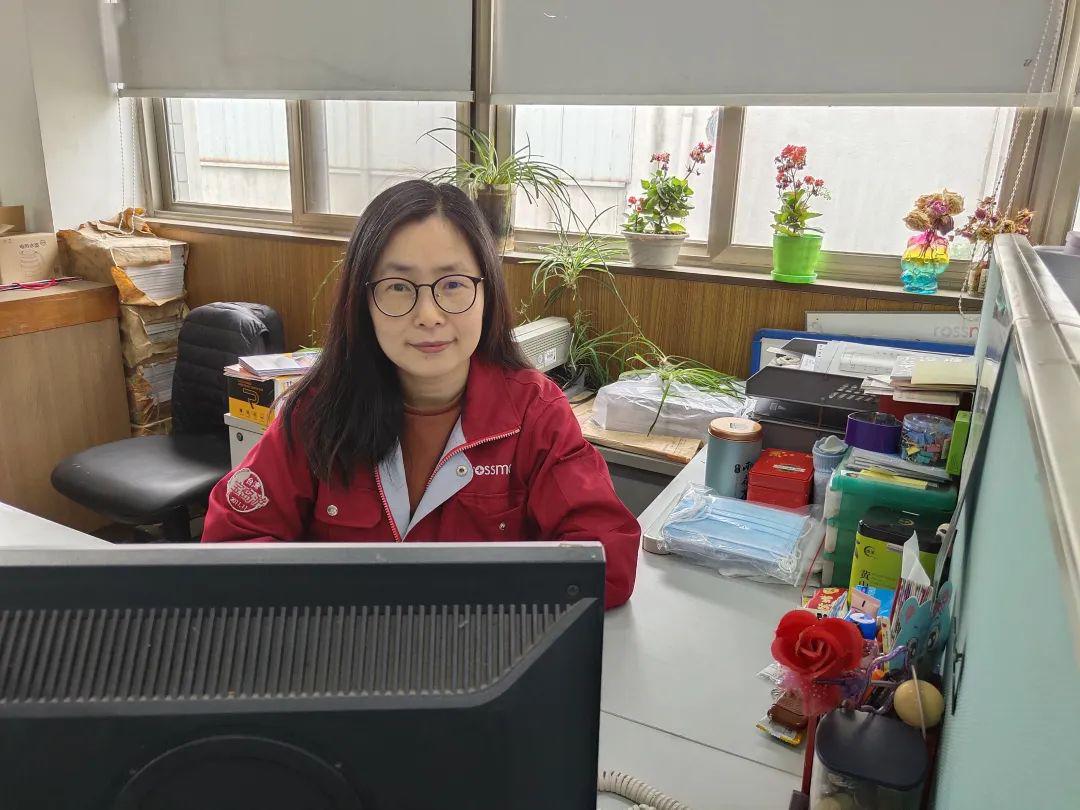 翁双燕(女)优盛医疗电子(上海)有限公司工会盛晓红(女)外冈社会协管