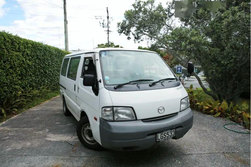 虽然会塞车,但我还是愿意开马自达去送货