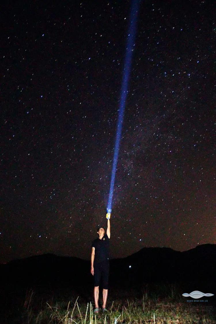 五一去这里睡在森林里数星星