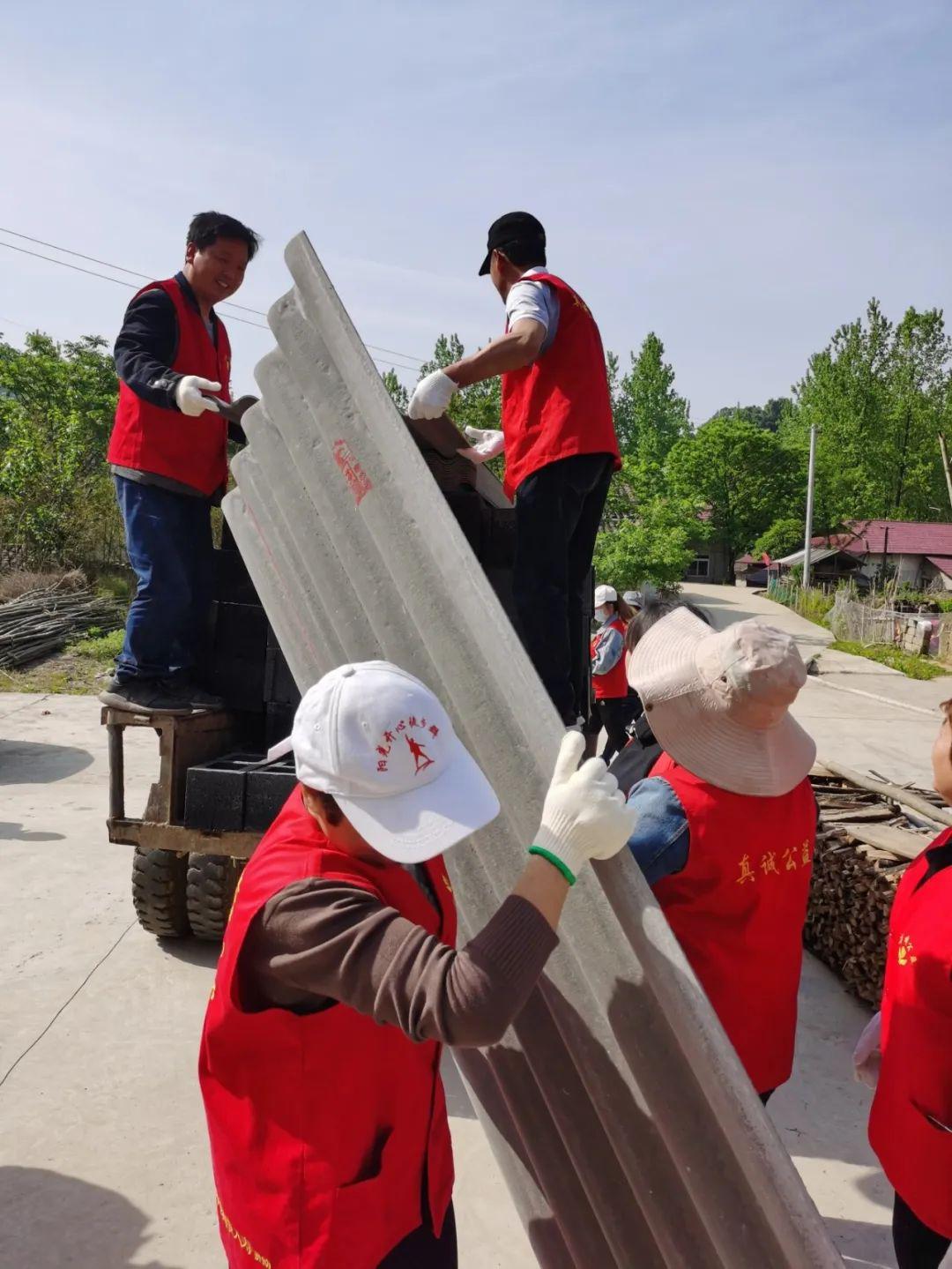 宁国市社会公益组织在行动一起来看看