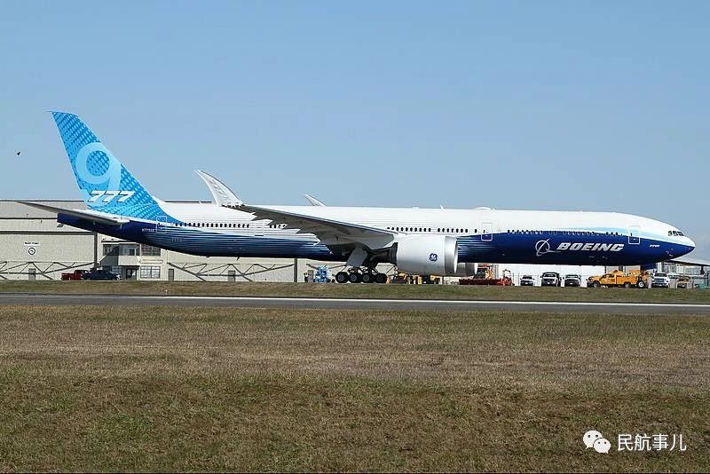 第二架波音777x新型远程宽体飞机完成首飞