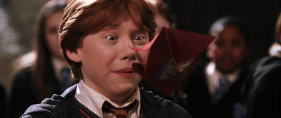 还记得莫丽·韦斯莱寄给罗恩的那封吼叫信吗?那种尴尬!