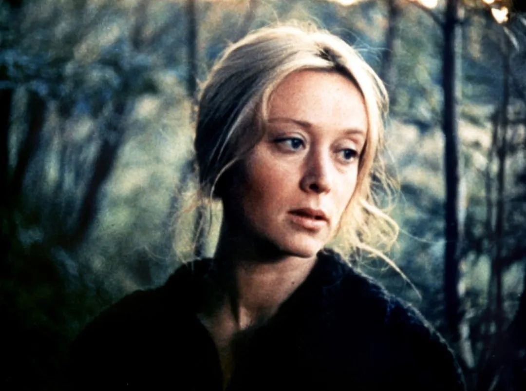 以《镜子》为例,从四个层面探讨塔可夫斯基作品的诗意表达