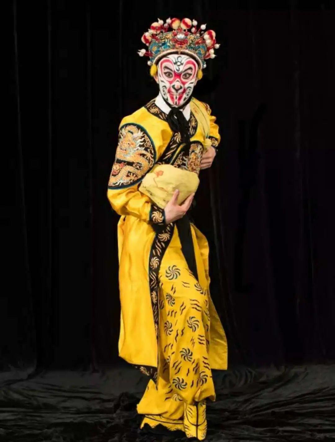 戏曲课堂︱【第八三讲】戏曲舞台上的「行头」(四)