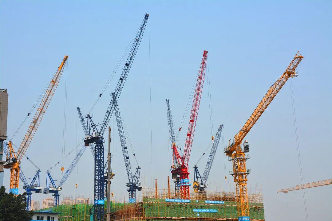 15台大型塔吊同时作业是如何确保施工安全的学习了
