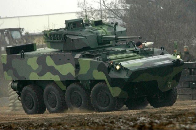 原创若500万丧尸来袭下面装甲车4选1网友青铜才选第4辆