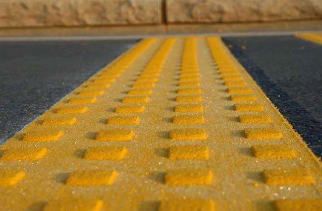 噪音标线!264省道宝应段首次