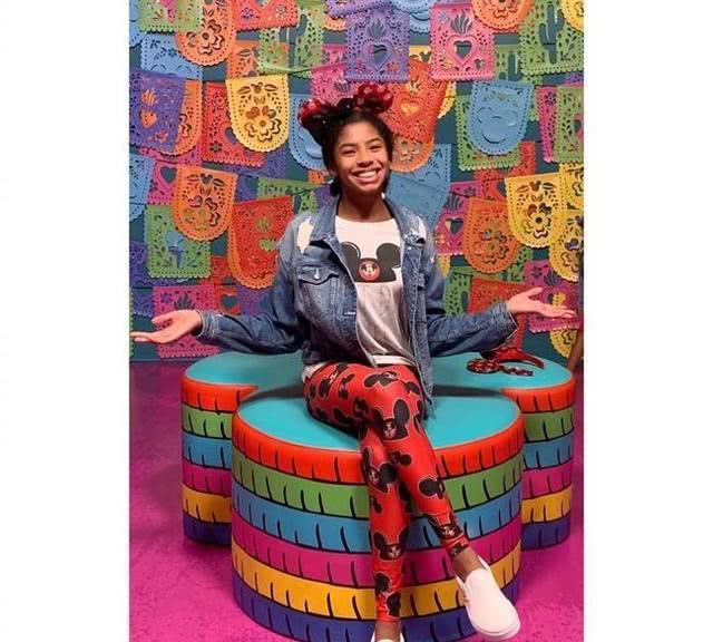 原创科比遗孀瓦妮莎晒照片收集祝福做成动态视频为已故女儿gigi庆生