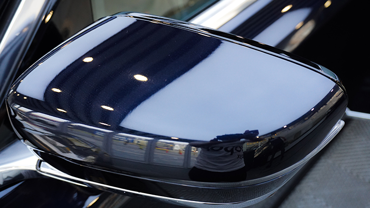 宝马贴威固隐形车衣 尽展恢弘气场