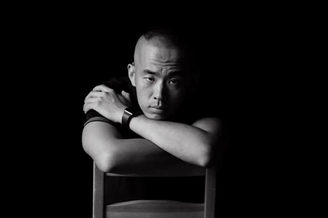 宝甄网陈建周在静默的世界里苦练七十二变但又不止七十二变