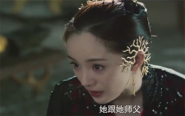 玄女当时还以为自己的脸只有折颜才能收回,谁知白浅竟然也会这易容焕