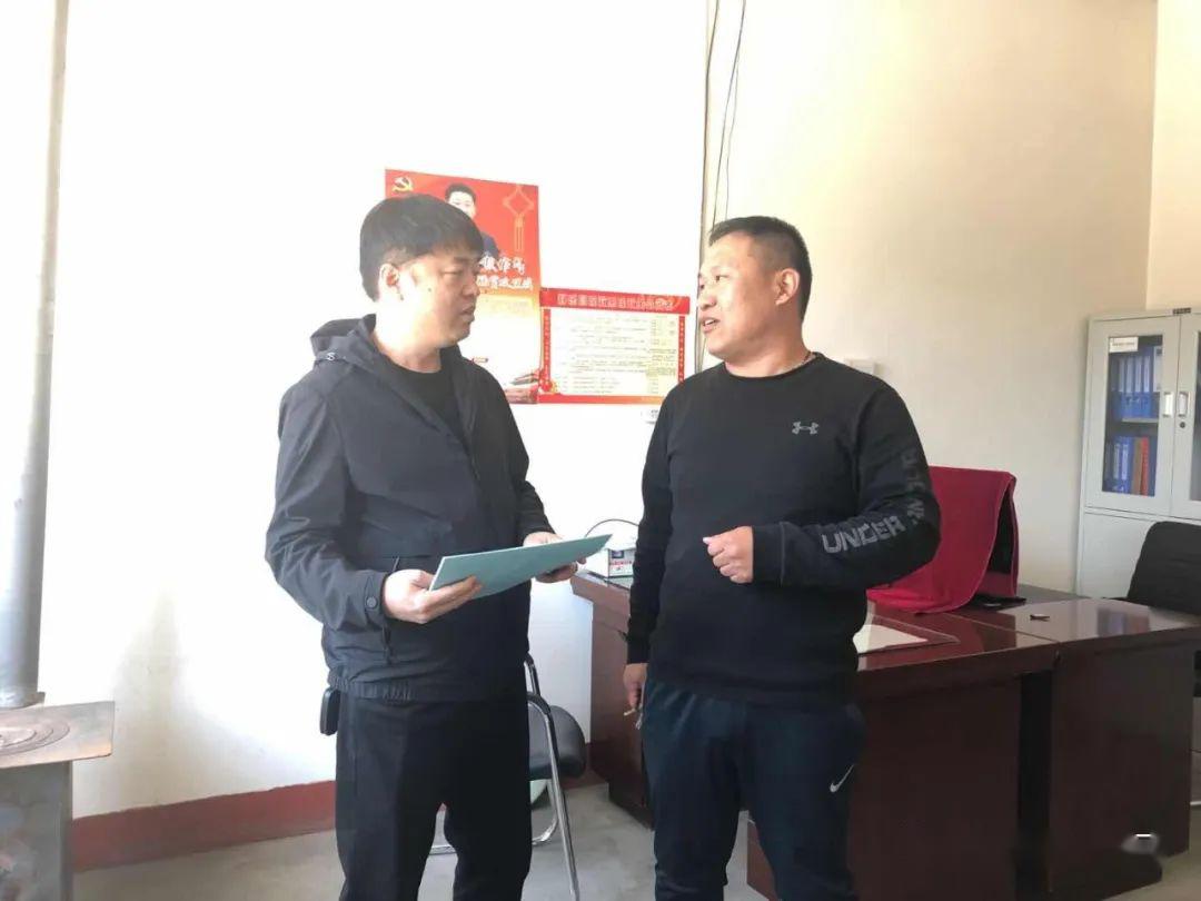 山西路桥一公司党委副书记高恩科一行赴静乐县李家沟村调研