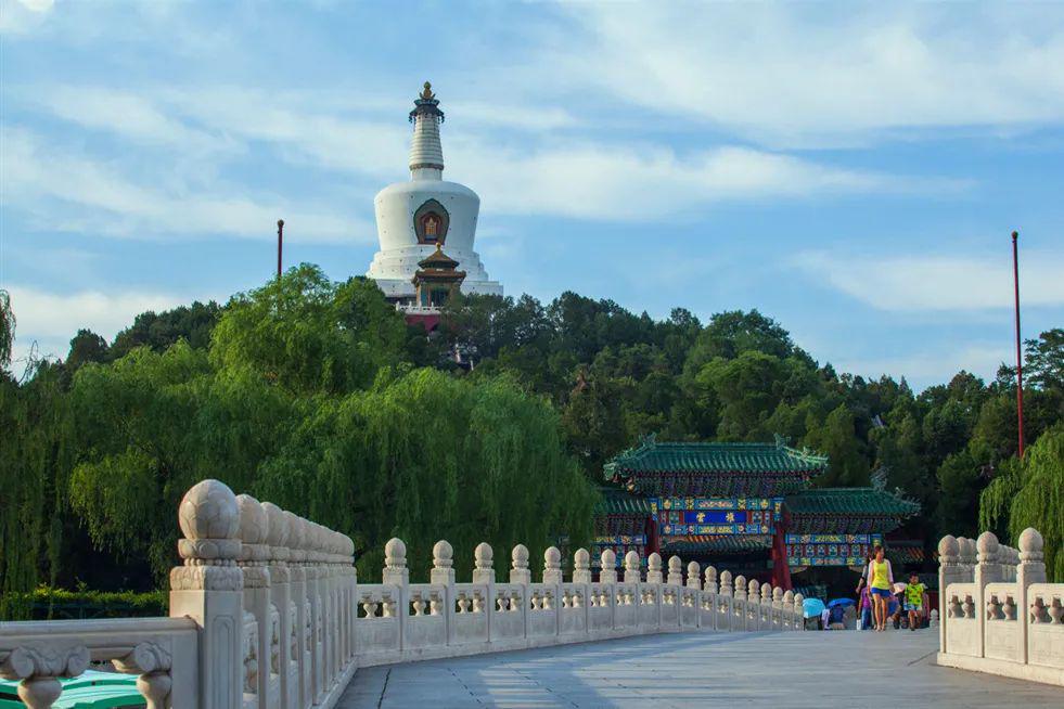 北海公園,景山公園和陶然亭公園均實行