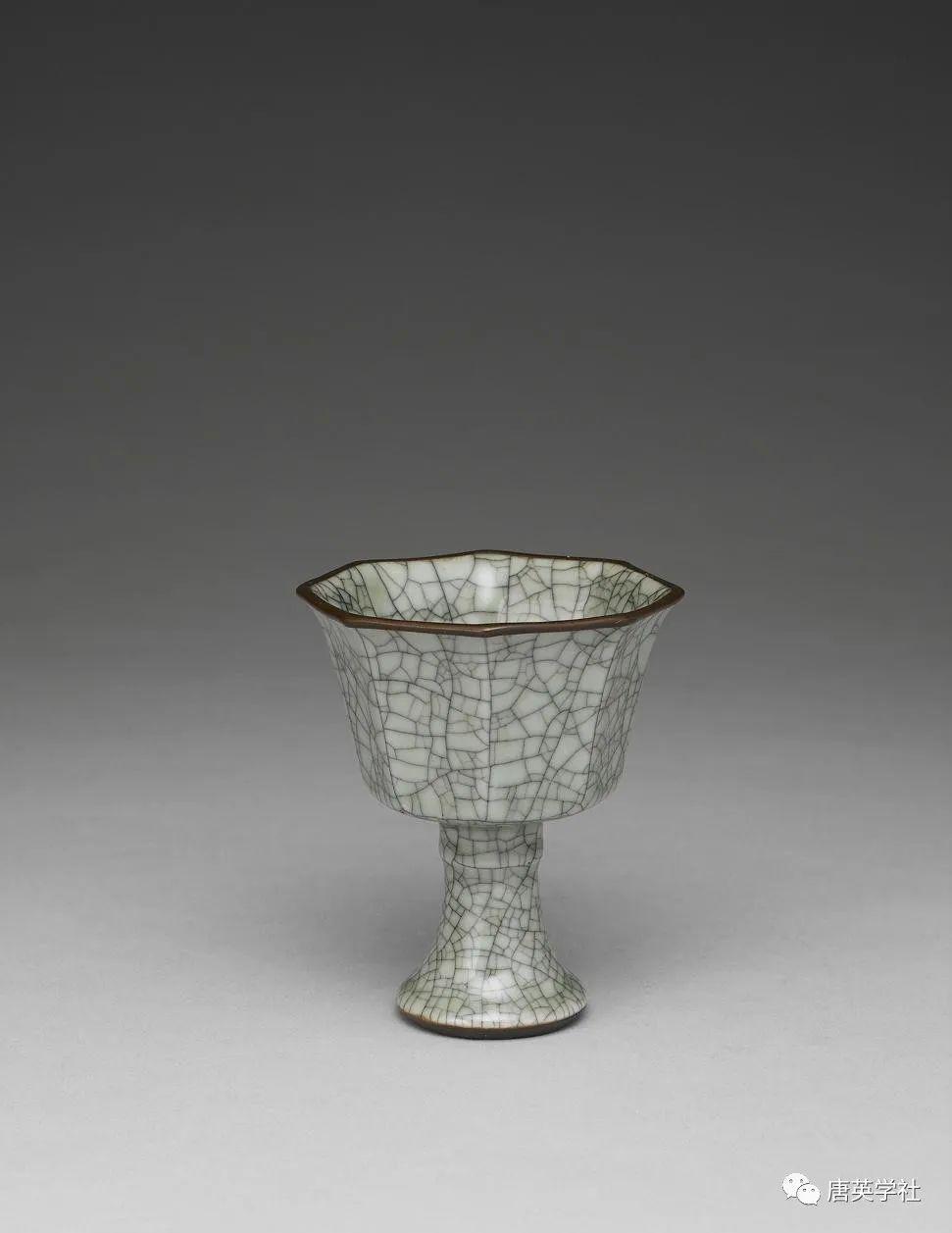明成化 仿哥釉八方高足杯台北故宫博物院藏· 弘 治 官 窑 ·明弘治