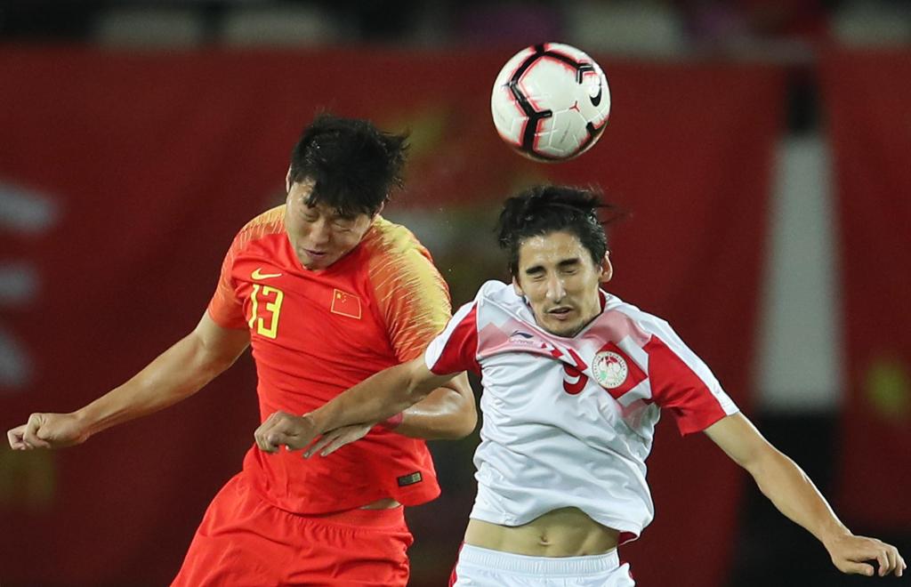 国足名单首次"零争议",李铁备战传递三大信号,世界杯有戏_球员