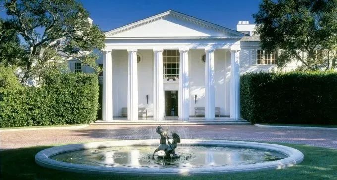 杰夫贝佐斯和新情人的豪宅比尔盖茨豪宅郭奎章的海上皇宫房子是人生最