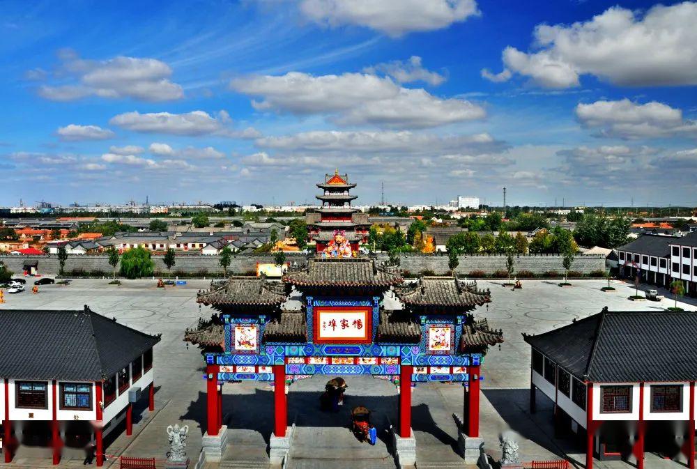 "五一"小长假,潍坊人外出游玩,为了自己和家人的安全,这些必须要先