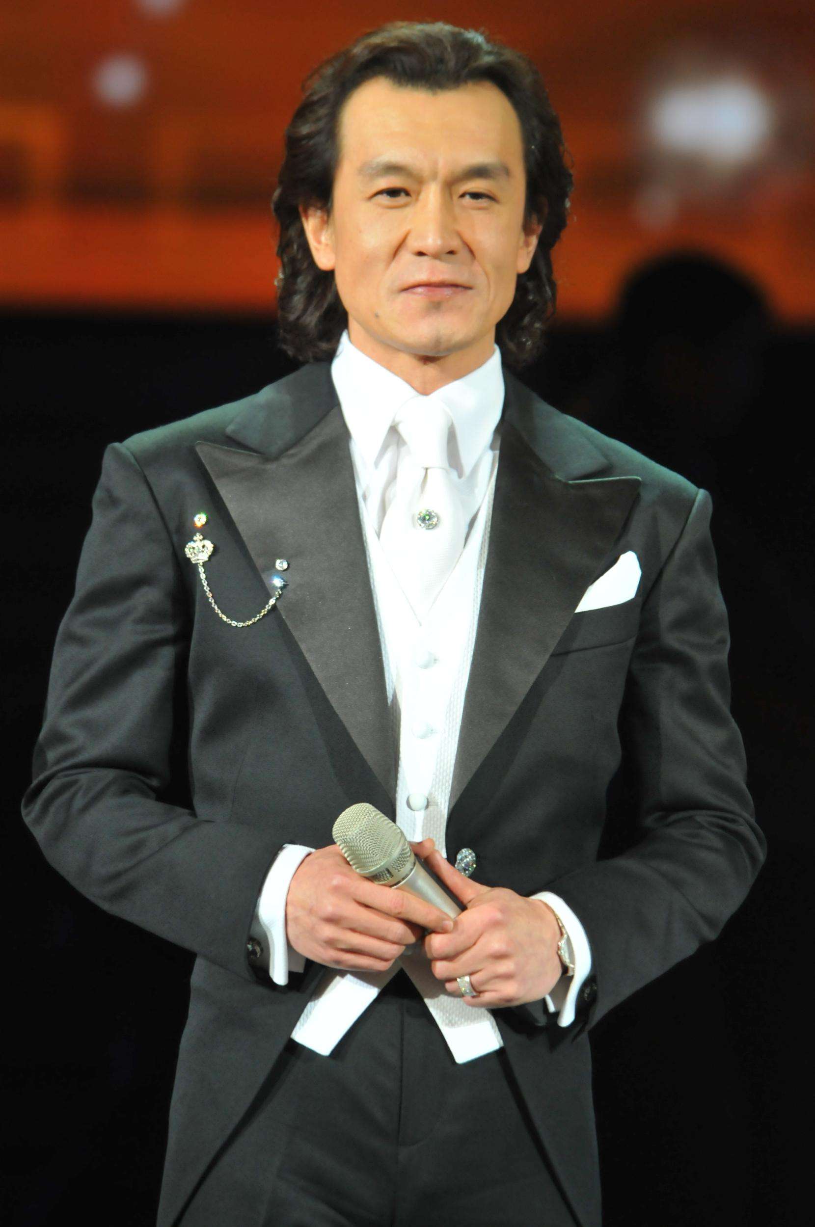 原创李咏离世近两年哈文低调为其庆生爱情有离别却没有终点