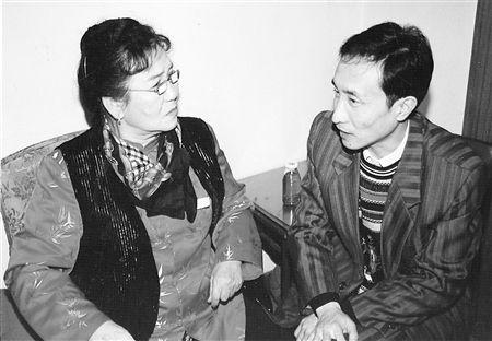 8次上春晚,患癌后给自己挑遗照,赵丽蓉:有病就死,怕什么_盛强