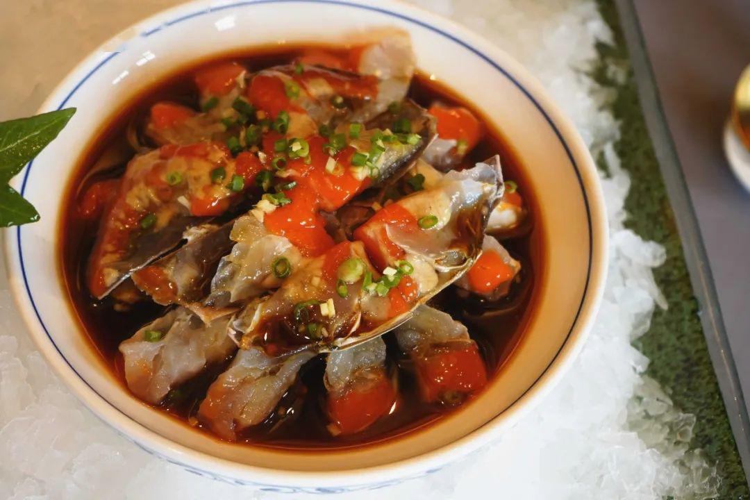 甬府的十八斩我不是海边人,未识宁波菜时,初听人说十八斩,以为是炝