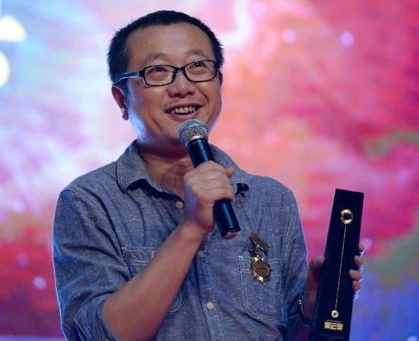 继流浪地球之后刘慈欣的又一力作三体火了豆瓣96分