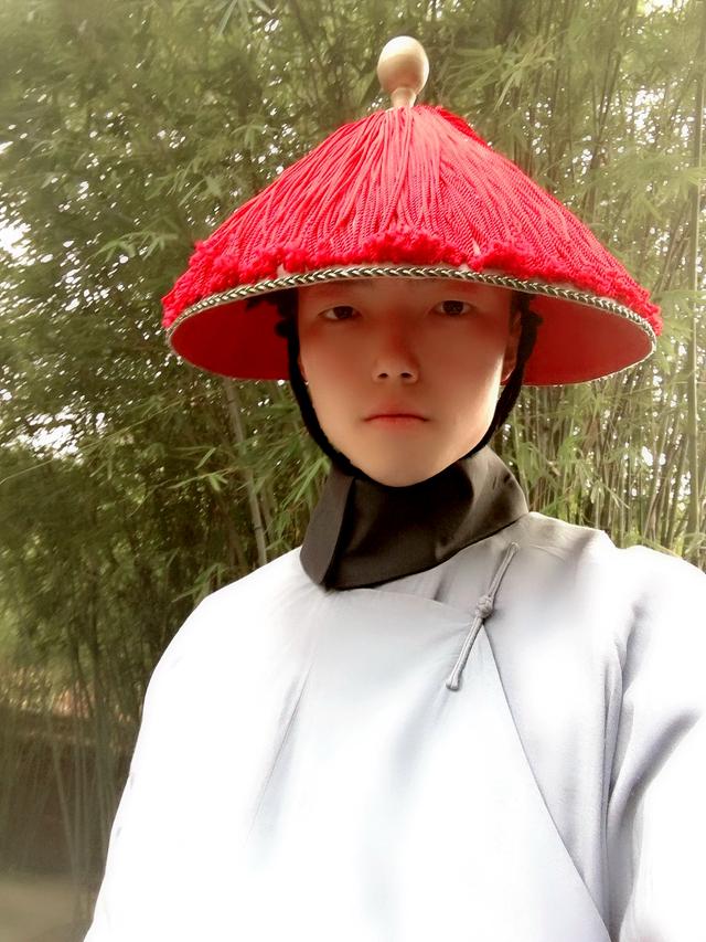 李任远参演电视剧末代厨娘合作演员张铁林海陆