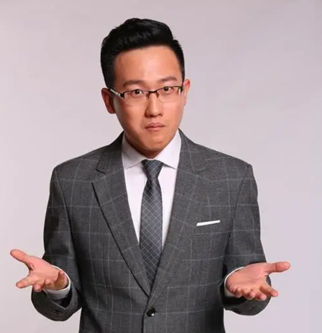 盘点相声界五位年轻大辈,三位是曲艺世家子弟,两位成为青年才俊_谢金