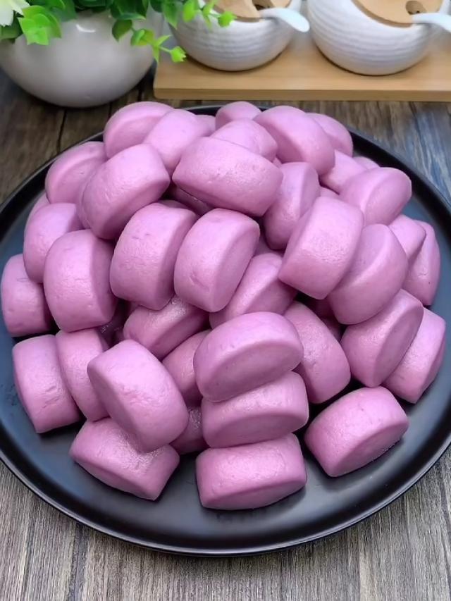 紫薯小馒头最简单的做法,用刀切一切就可以上锅蒸,好看又好吃